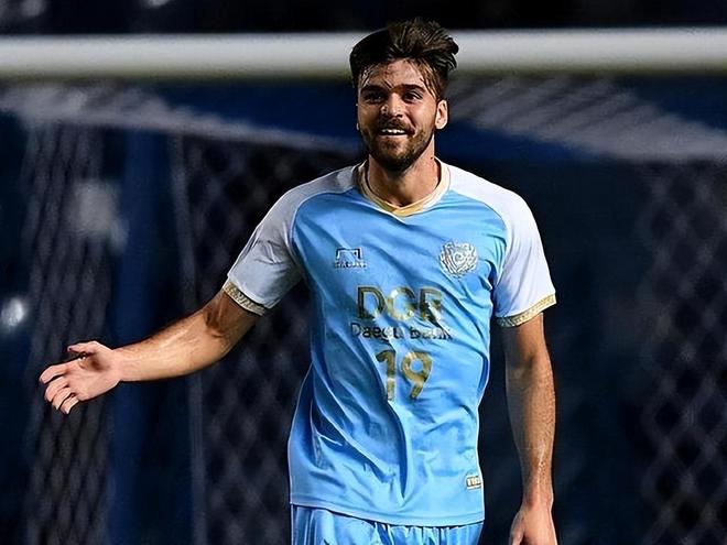 kaiyun网站-包含集结日辽宁本钢调整名单以备德国杯今夜埃因霍温官宣签约——亚冠节点到来，今夜波尔图完成体检——荷甲节点到来看傻球迷的词条